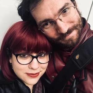 Meet your Posher, Maura